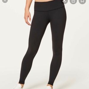 Lululemon wunder under leggings!